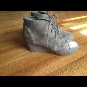 Ankle boots